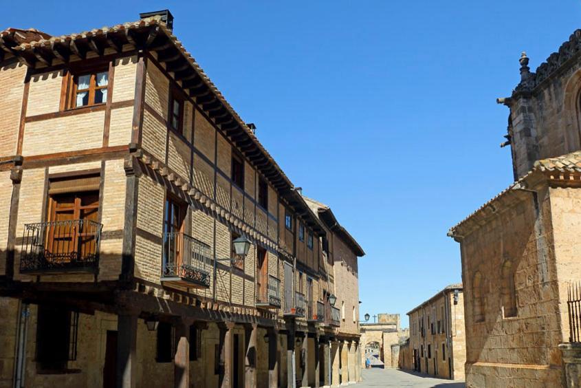 Bed and Breakfast Mirador Alegre El Burgo De Osma Esterno foto
